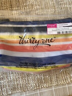 Thirty-one clear clip pouch - New!
